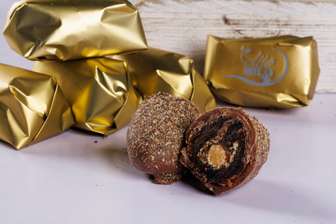 milk chocolate dates w cardamom